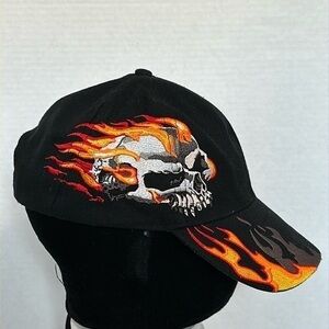 HOT LEATHERS VINTAGE SKULLS BALL CAP